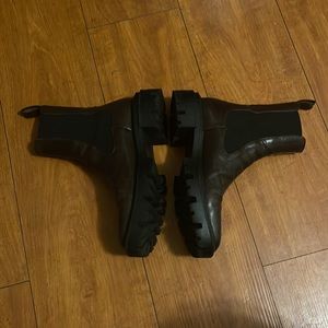 Leather Chelsea boots zara